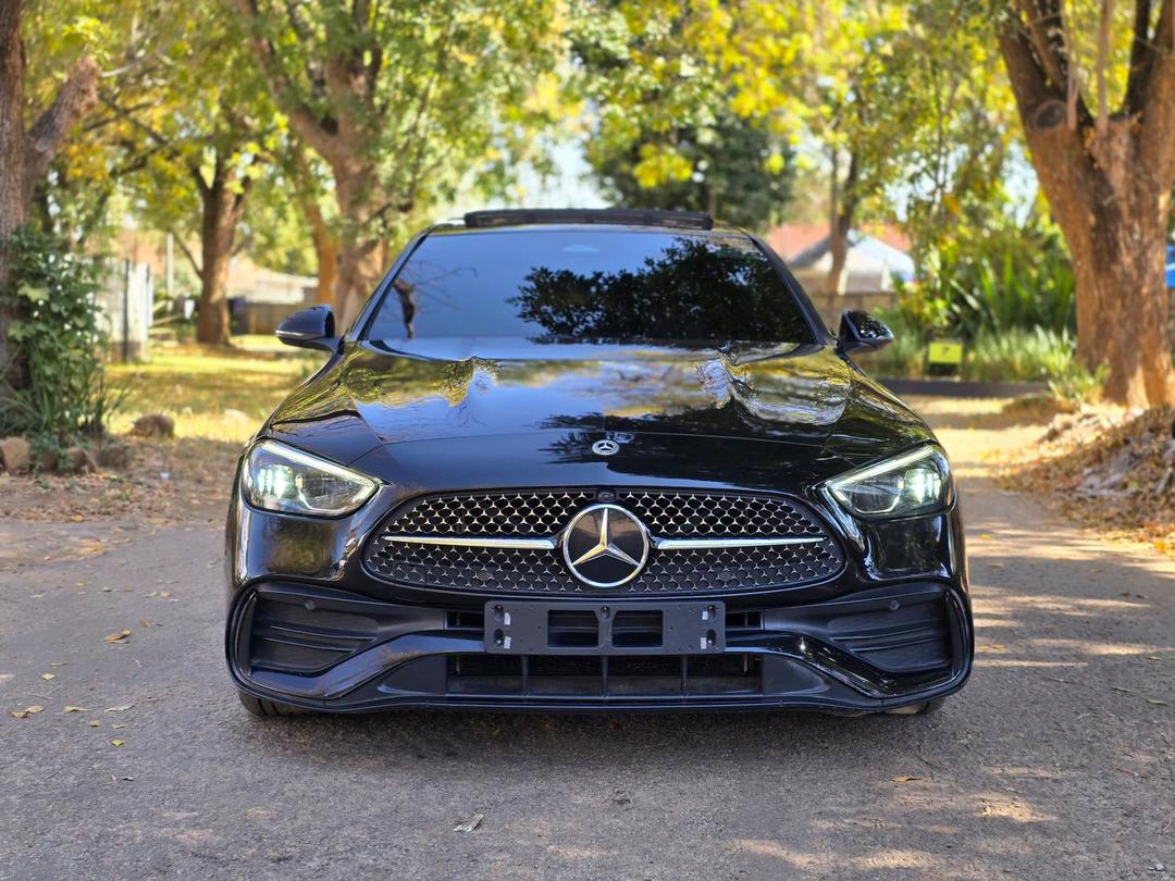 2023 Mercedes-Benz C300