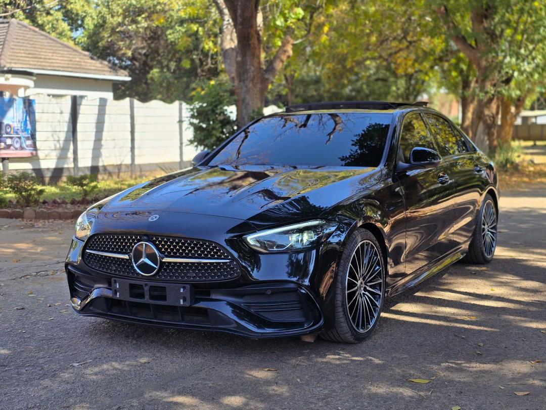2023 Mercedes-Benz C300