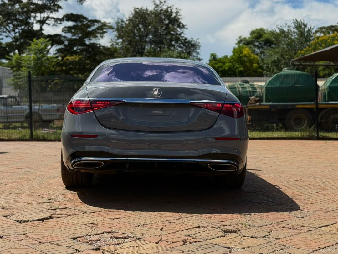 2023 Mercedes-Benz S580