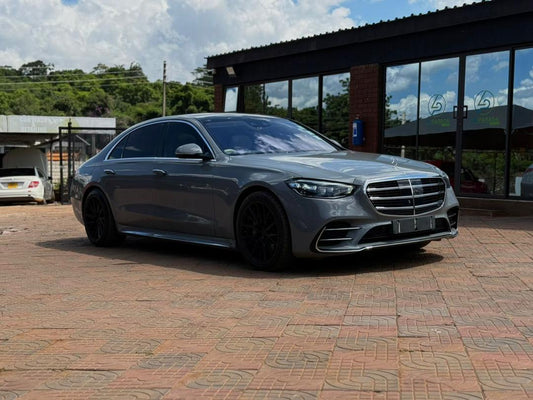 2023 Mercedes-Benz S580
